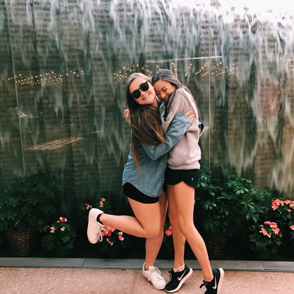 Meet your Posher, Reese - Picture 1 of 1